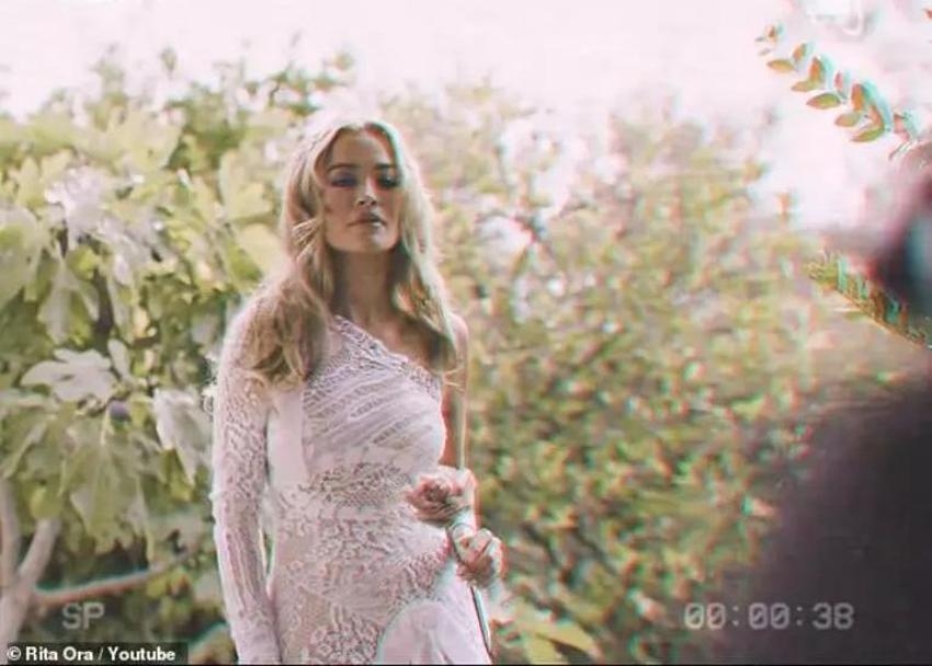 Gizlice evlenmişlerdi! Düğün fotoğrafları ortaya çıktı