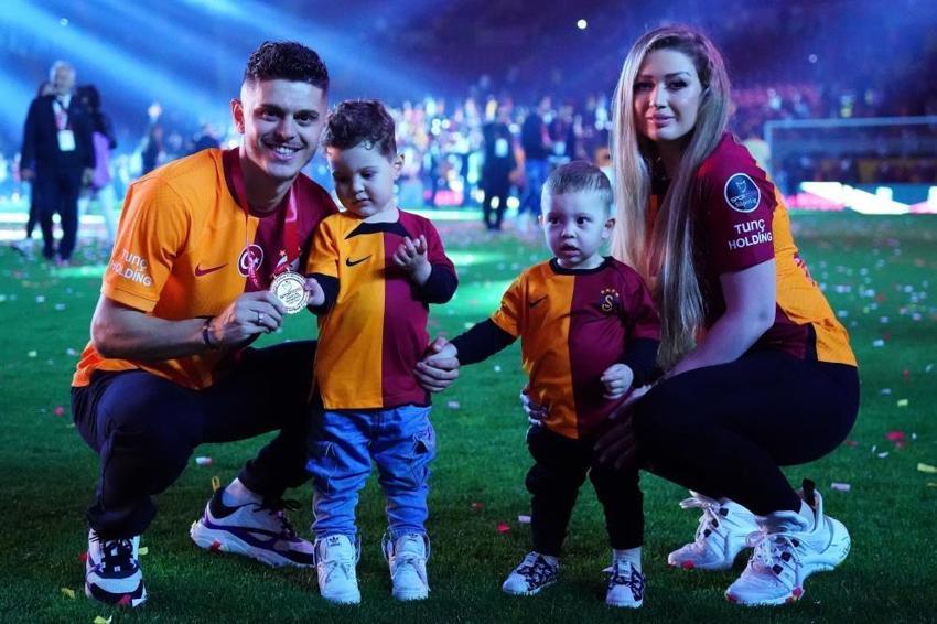 Galatasaray son dakika transfer bombasını patlatıyor! Takımda tüm taşları yerine oturtacak yıldız geliyor