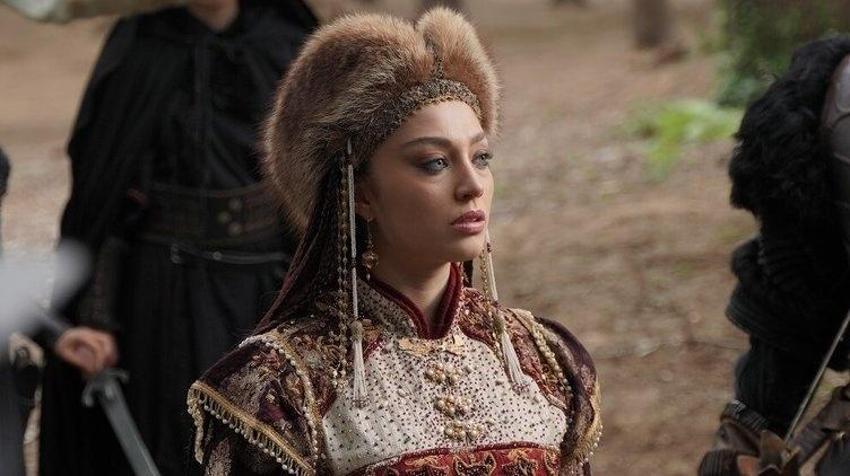 Alparslan Büyük Selçuklu'nun yerine o geliyor! Dev yapımda başrolde O var! Barış Arduç'un yeri doldu!