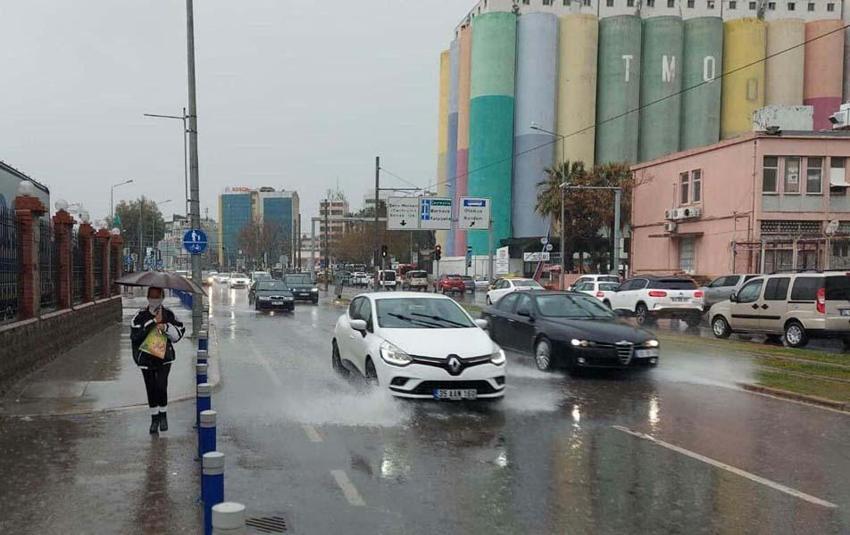 Yağmur geliyor! Sıcaklıklar düşecek, Meteoroloji'den flaş uyarı