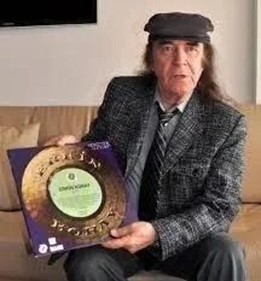 Erkin Koray vasiyetini yıllar önce açıklamış! Rock müzik efsanesi Erkin Koray öğrencilere bu notu bıraktı!
