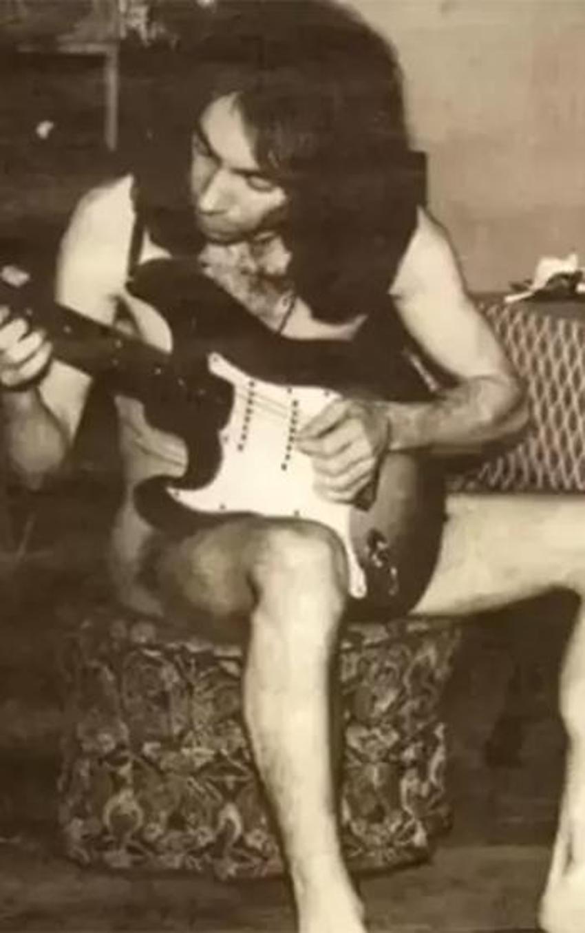 Erkin Koray vasiyetini yıllar önce açıklamış! Rock müzik efsanesi Erkin Koray öğrencilere bu notu bıraktı!