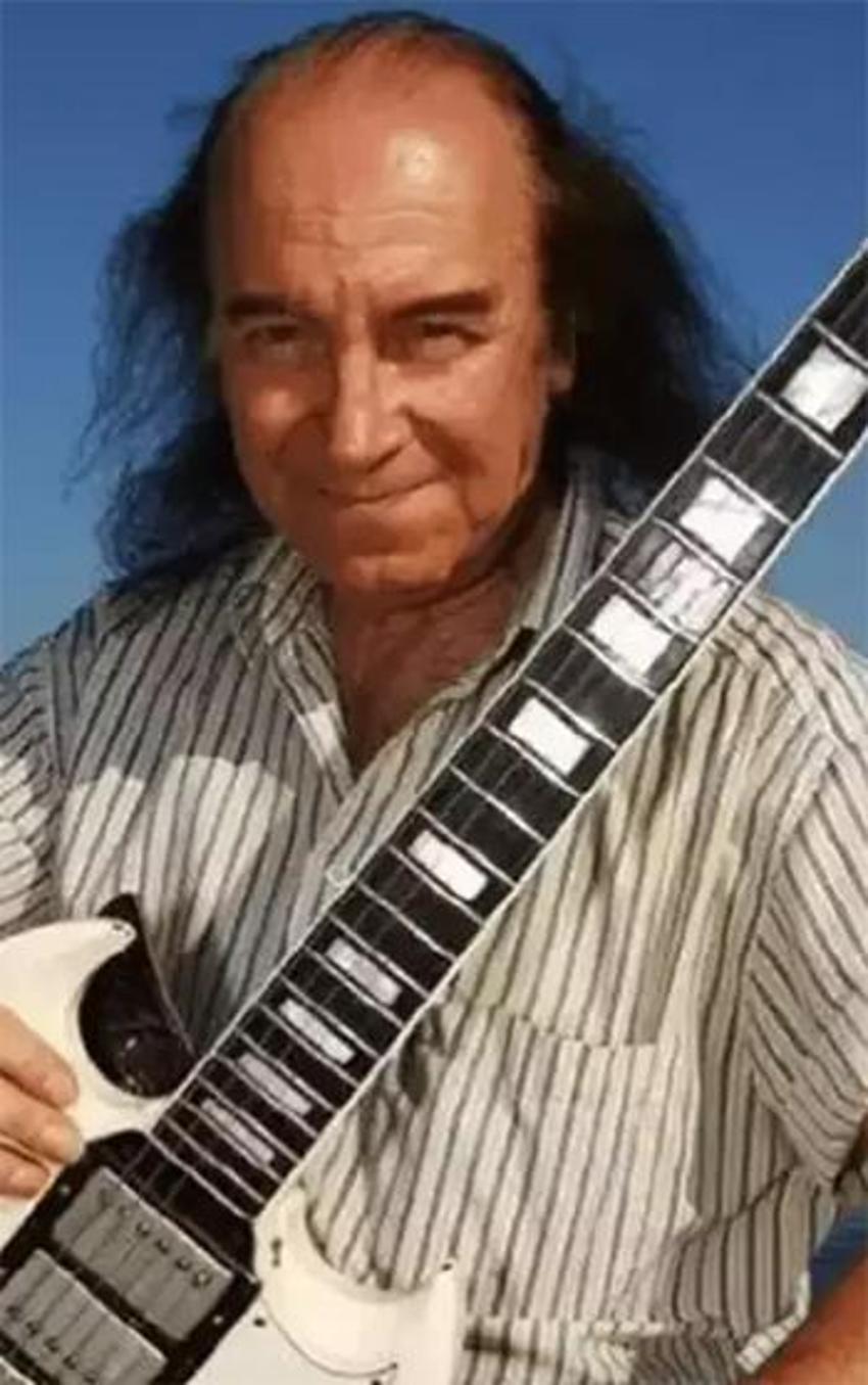 Erkin Koray vasiyetini yıllar önce açıklamış! Rock müzik efsanesi Erkin Koray öğrencilere bu notu bıraktı!