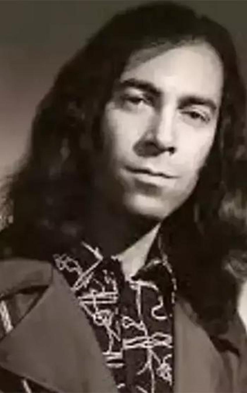 Erkin Koray vasiyetini yıllar önce açıklamış! Rock müzik efsanesi Erkin Koray öğrencilere bu notu bıraktı!