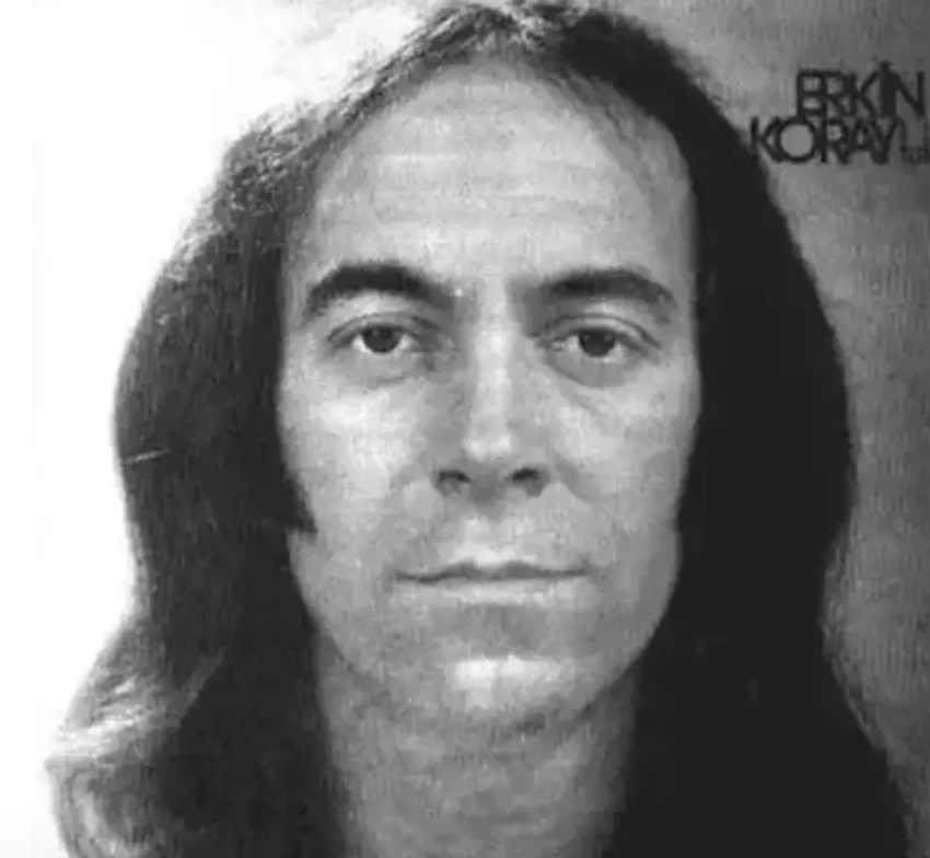 Erkin Koray vasiyetini yıllar önce açıklamış! Rock müzik efsanesi Erkin Koray öğrencilere bu notu bıraktı!