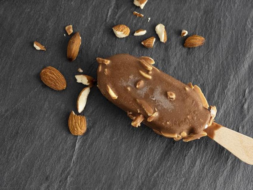 Böyle bir lezzet yok, birebir aynısı! Evde bademli Magnum yapımı