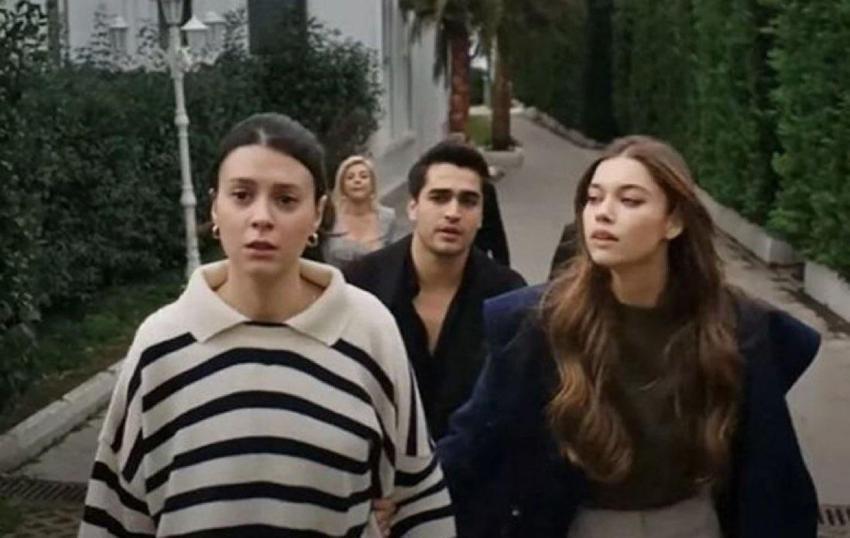 Yalı Çapkını dizisinde ünlü oyuncu veda etti, Seyran ve Ferit baş başa kaldı!