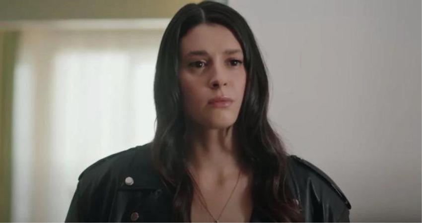 Yalı Çapkını dizisinde ünlü oyuncu veda etti, Seyran ve Ferit baş başa kaldı!