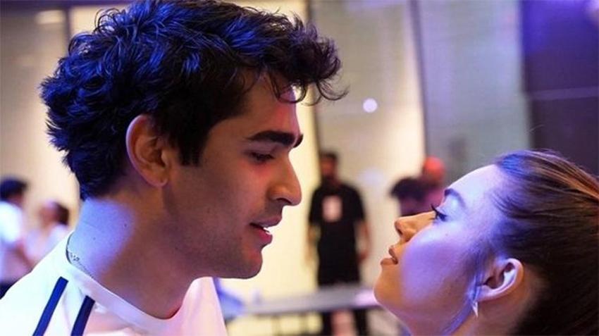 Ayrılıkları kısa sürdü: Mert Ramazan Demir ve Afra Saraçoğlu barıştı