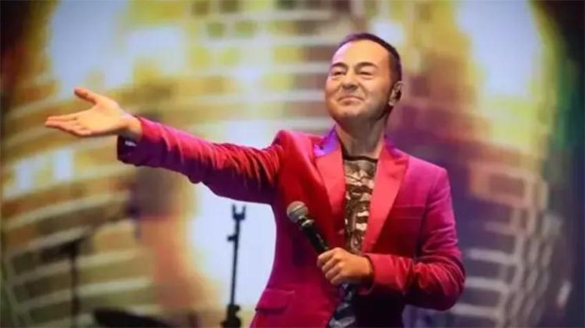 Serdar Ortaç bu kez de hüngür hüngür ağladı! Hayranları endişelendi 