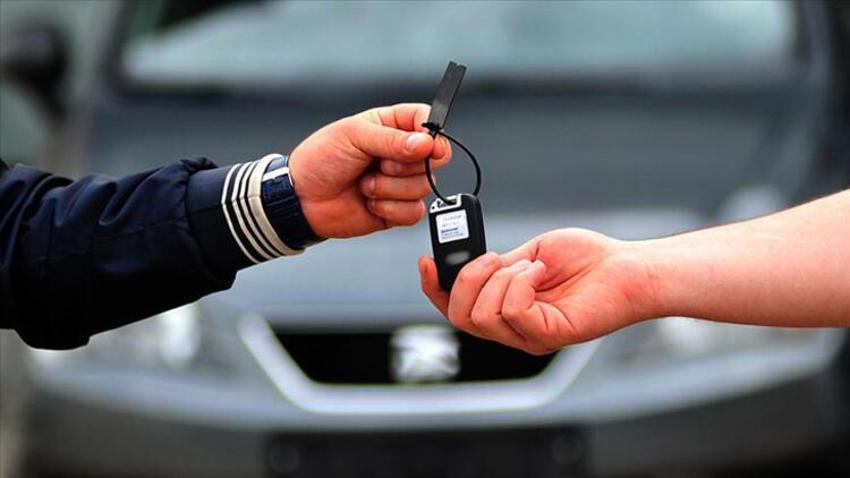 Araba fiyatlarında 3 yıl sonra indirim gerçekleşti! Dip araba fiyatları için tarih verildi