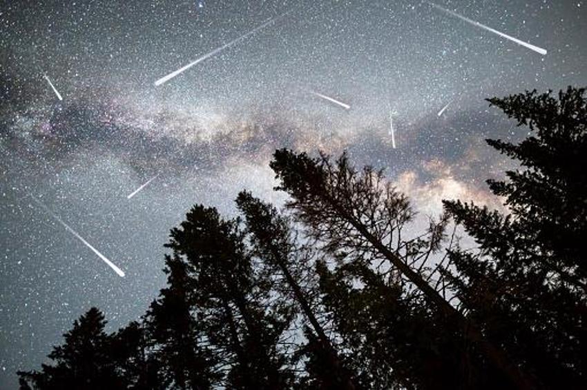 Bugün ve yarın Türkiye’de de görülecek: Meteor yağmuru başladı
