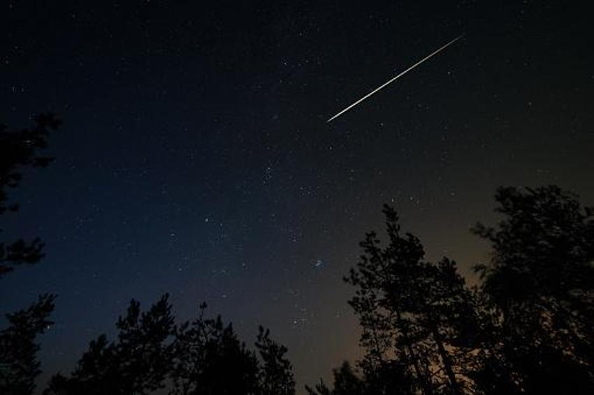 Bugün ve yarın Türkiye’de de görülecek: Meteor yağmuru başladı
