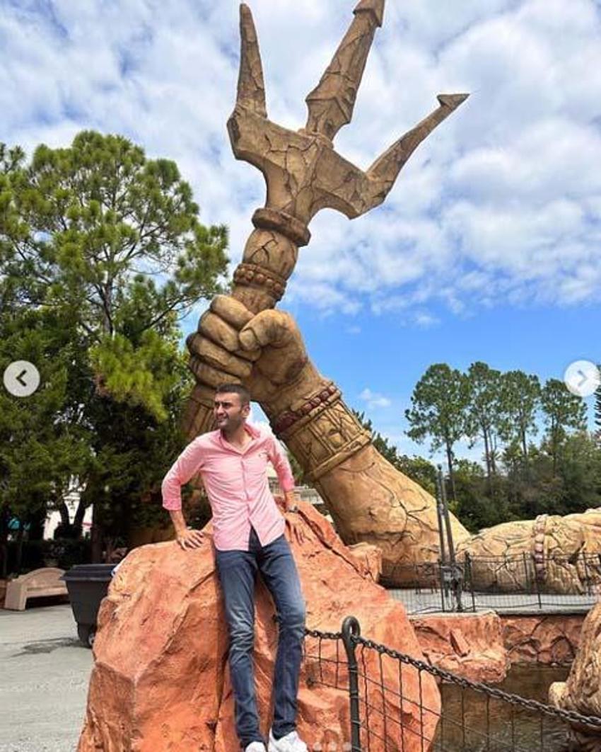 Zor günler geçiren CZN Burak iğne ipliğe döndü! Son hali sevenlerini üzdü!