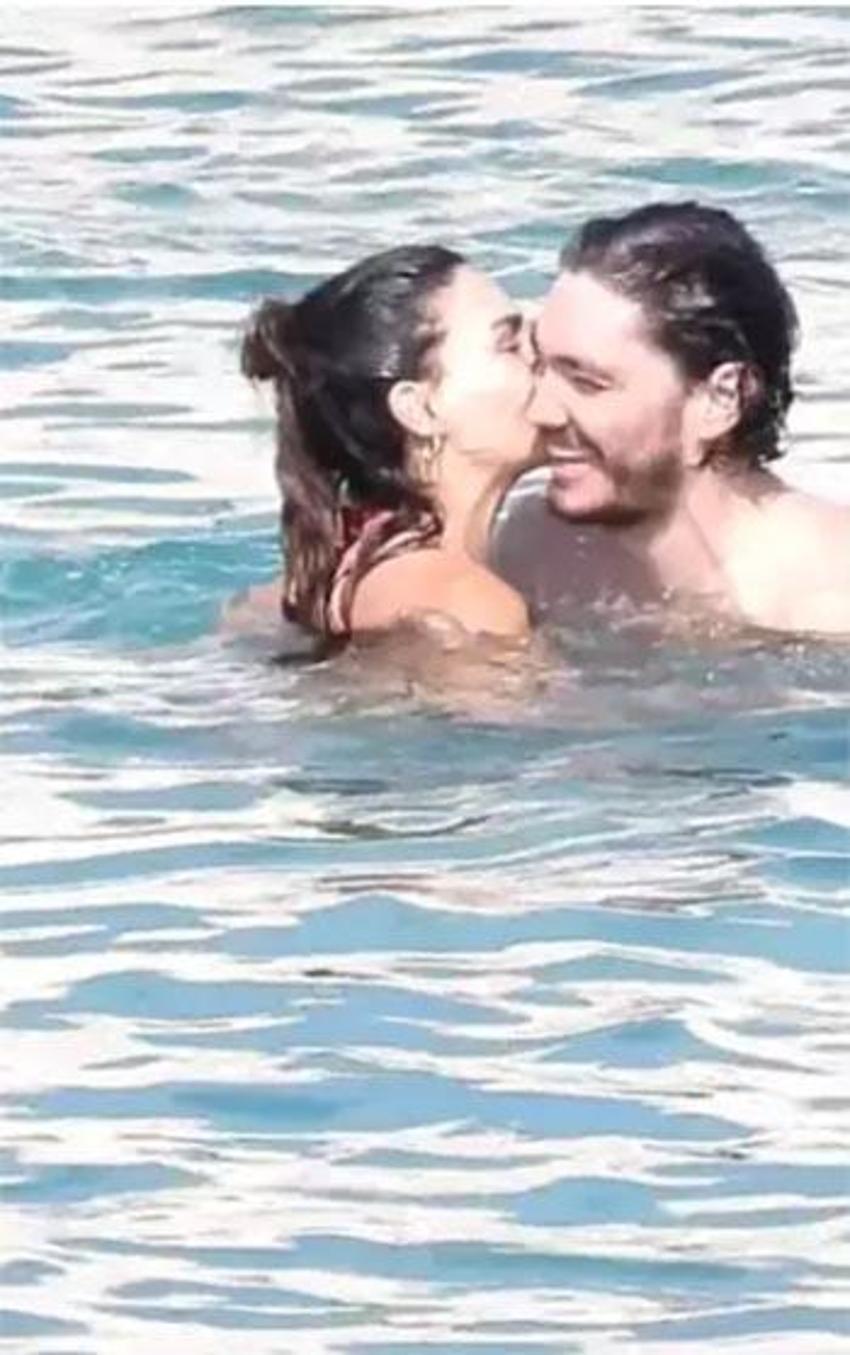 Evlendikleri yerde aşk tazelediler: Ebru Şahin ve Cedi Osman'ın romantik tatili!