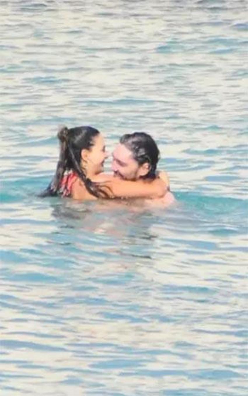 Evlendikleri yerde aşk tazelediler: Ebru Şahin ve Cedi Osman'ın romantik tatili!