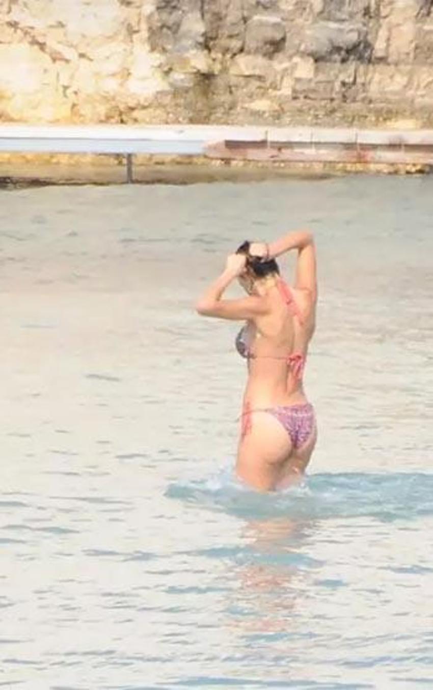 Evlendikleri yerde aşk tazelediler: Ebru Şahin ve Cedi Osman'ın romantik tatili!