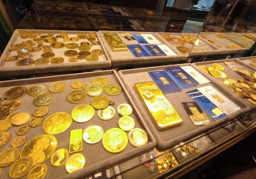 Elinde TL olanlar beklemesin! Gram altının fiyatı için rekor tahmin geldi! Uzman isim sürprizi açıkladı