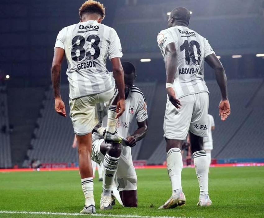 Burak Yılmaz vurgusu: Beşiktaş'ın banko adamı olabilir