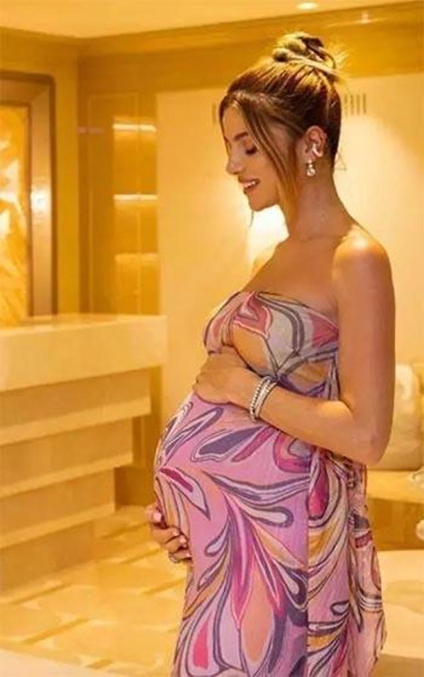 Hakan Sabancı ile aşk yaşayan Hande Erçel'den 'evlilik' cevabı!
