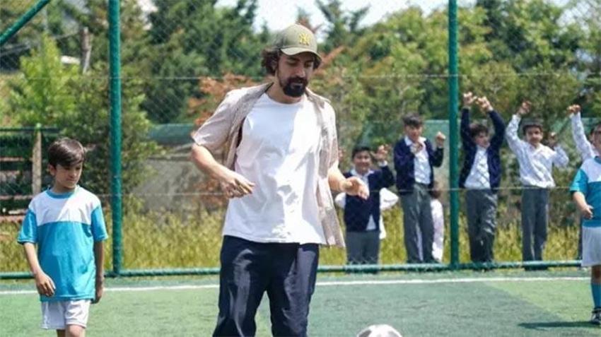 Alina Boz ve Umut Evirgen aşka geldi: Romantik pozları gündem oldu