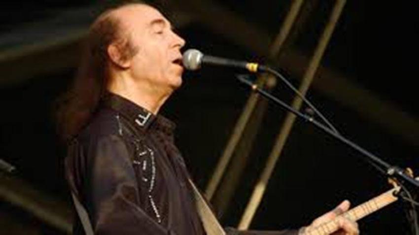 Erkin Koray'ın kızı babasının mezarını paylaşıp duyurdu: 'Günlerdir bir şey demeyeyim diyorum'