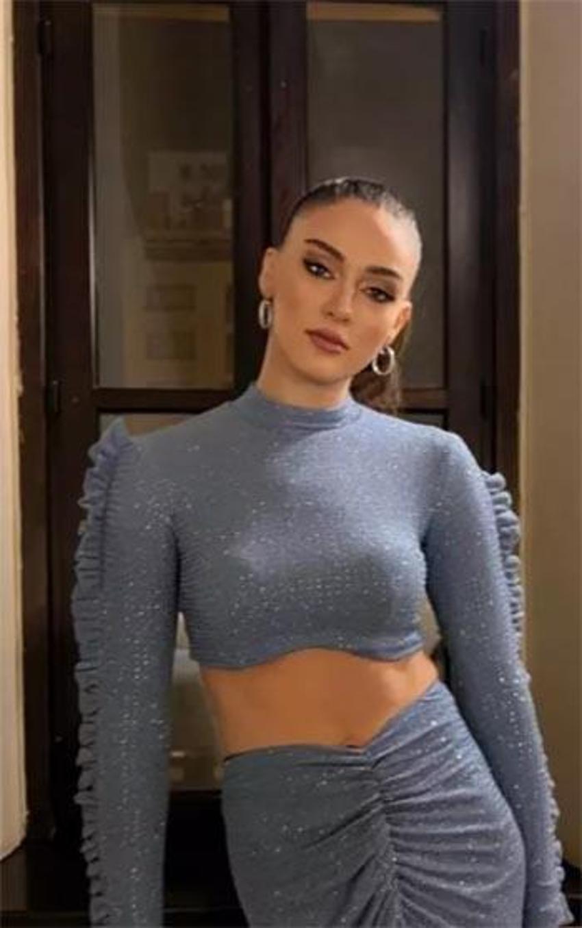 Zehra Güneş son pozuyla büyüledi! 