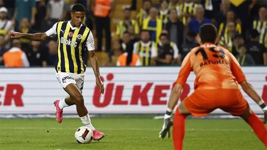 Galatasaray'dan bir ayrılık haberi daha! Okan Buruk biletini kesti, yeni adresi belli oldu