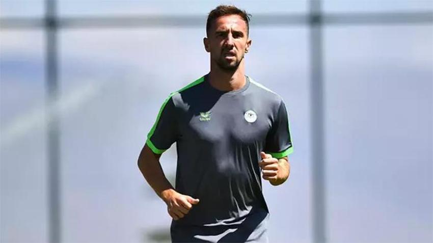 Galatasaray'dan bir ayrılık haberi daha! Okan Buruk biletini kesti, yeni adresi belli oldu