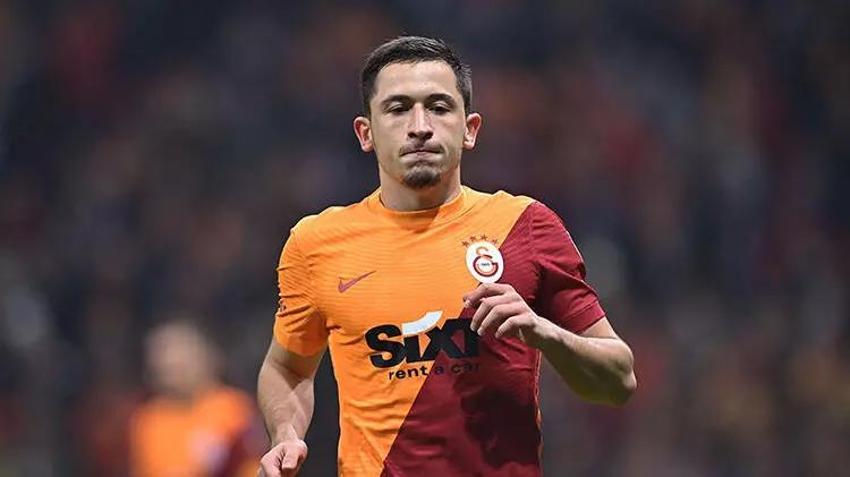 Galatasaray'dan bir ayrılık haberi daha! Okan Buruk biletini kesti, yeni adresi belli oldu