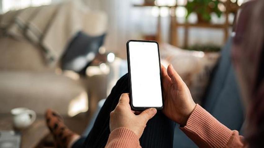 Öğrencilere vergisiz telefon satışı başladı mı? Üniversite öğrencilerine vergisiz telefon satışı ne zaman başlıyor, vergisiz telefon fiyatları ne zaman geçerli olacak, vergisiz telefon alma şartları nelerdir?