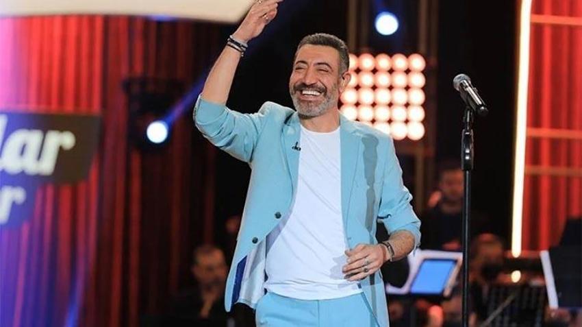 Hakan Altun'dan duygulandıran sözler: Annem hastanede, ben sahneye çıkacağım
