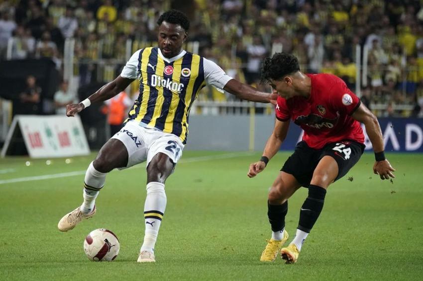 Fenerbahçe'nin yaptığı hatayı açıkladı: Szymanski, Fred, Tadic, Dzeko... Jesus gördükçe kafayı yiyordur