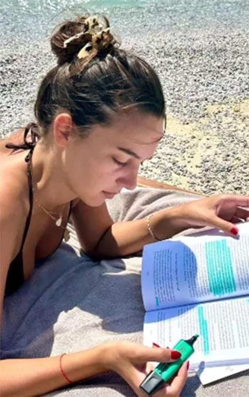 Eski Türkiye güzelinin kızı Tara De Vries içini döktü