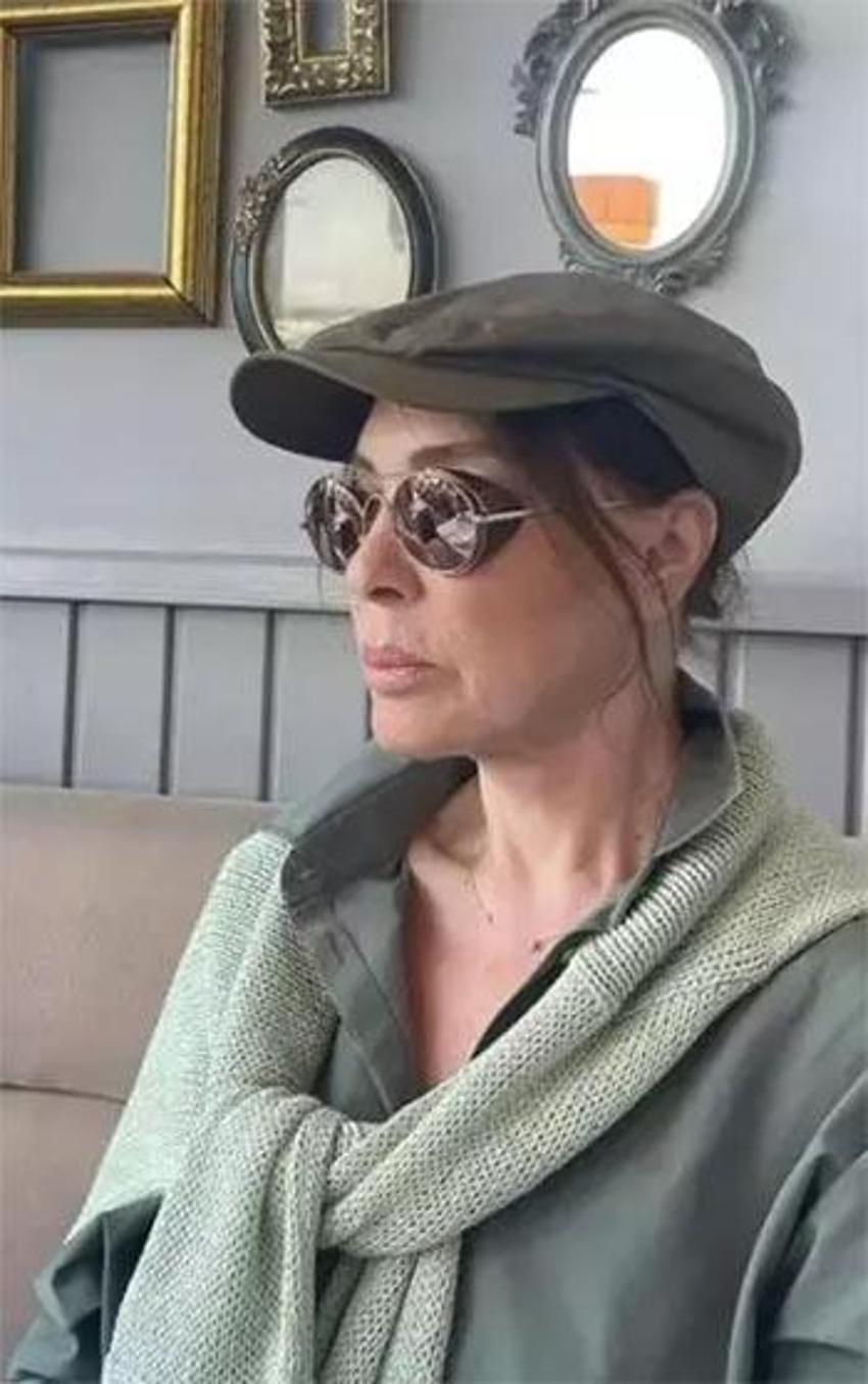 Nebahat Çehre’den proje itirafı: Her şey para, değil! Dümdüz bir kadın olmak istemiyorum