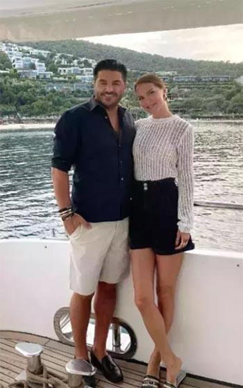 Ebru Şallı bikinisi ile hayran bıraktı: Kusursuz fiziğiyle göz kamaştırdı