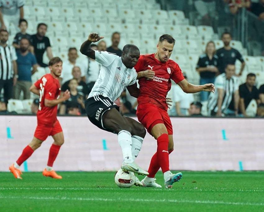 Beşiktaş - Pendikspor maçında iptal edilen gol ve penaltı kararı! Top çizgiyi geçti mi?