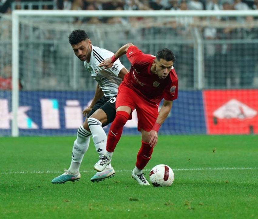 Beşiktaş - Pendikspor maçında iptal edilen gol ve penaltı kararı! Top çizgiyi geçti mi?