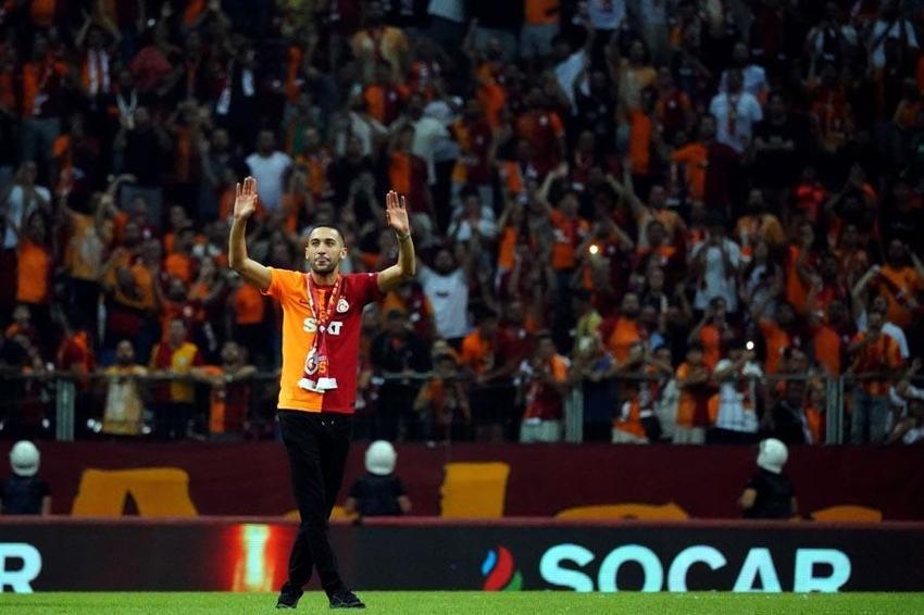 Transferde Galatasaray Ziyech'den sonra bir bomba daha patlatıyor! Londra'dan orta sahaya takviye...