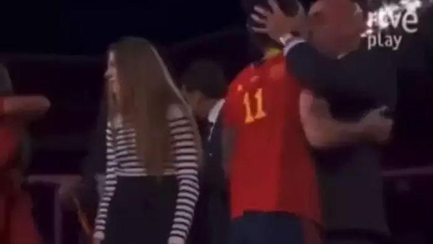 İspanya FIFA 2023 Kadınlar Dünya Kupası'nda şampiyon oldu, seremonideki skandal şok etkisi yarattı! Başkan hakkında seks partisi iddiaları
