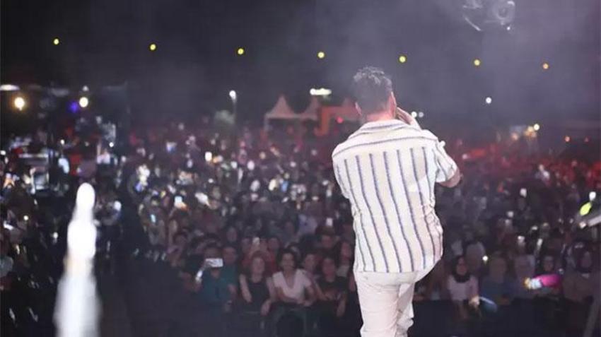 Sinan Akçıl'dan eski eşini kızdıracak sözler: 'Boşandıktan sonra geri vermedi'