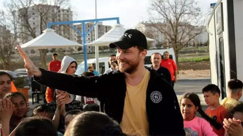 Sinan Akçıl'dan eski eşini kızdıracak sözler: 'Boşandıktan sonra geri vermedi'
