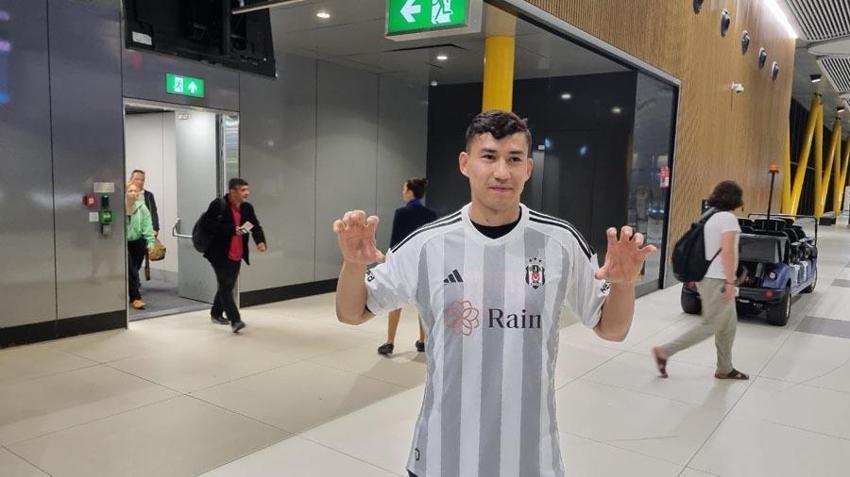 Beşiktaş son transferini resmen açıkladı! Genç futbolcu ile 4 yıllık sözleşme: Kale hariç her yerde oynayabiliyor