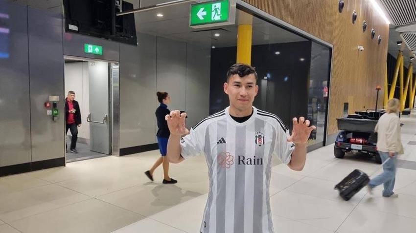 Beşiktaş son transferini resmen açıkladı! Genç futbolcu ile 4 yıllık sözleşme: Kale hariç her yerde oynayabiliyor