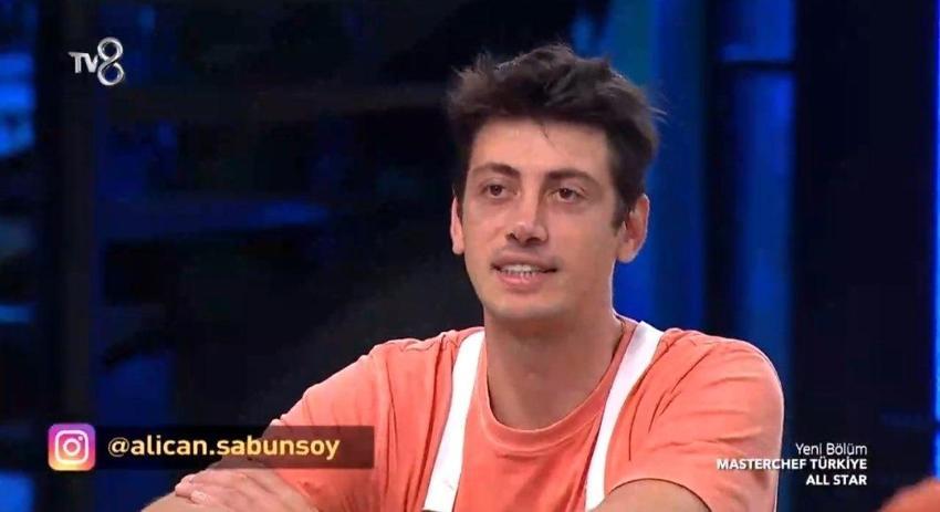 O geldi Somer Şef Sergen ve Tahsin'e lafı soktu! MasterChef All Star'da Hasan ilk raconu kesti!