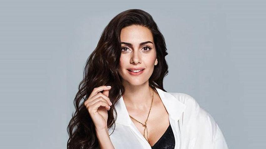 Bergüzar Korel imajını tazeledi: Yeni hali Esra Erol'a benzetildi
