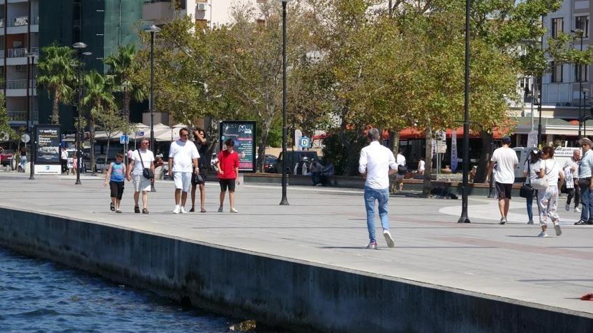 Eris varyantı ile ilgili yeni açıklama! Eylül ayı işaret edildi, yeniden aşı mı olacağız?