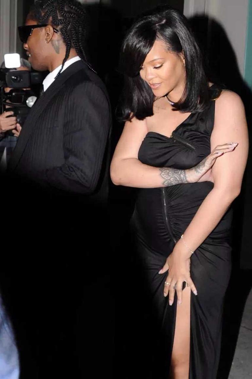 Rihanna ikinci kez anne oldu! İşte bebeğin cinsiyeti