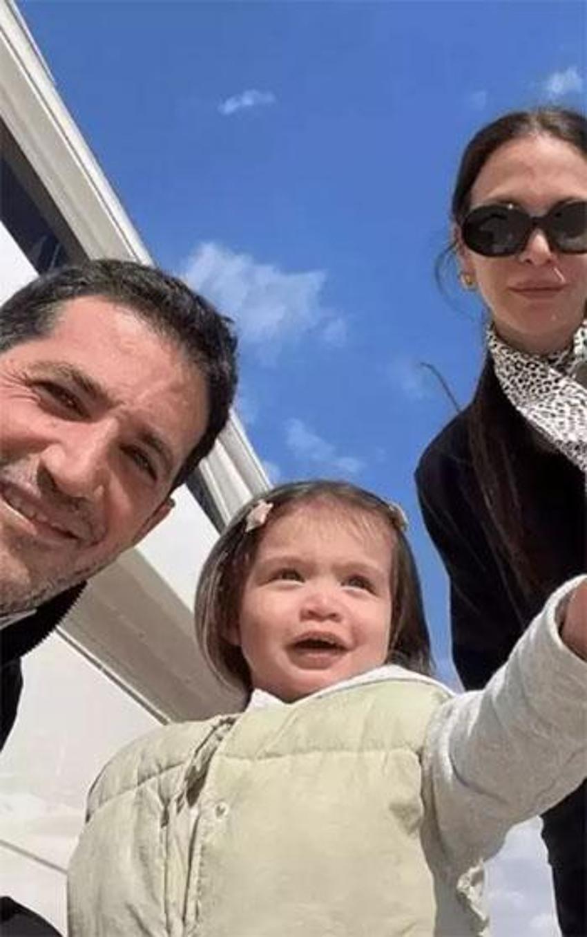 Hepsi grubunun Cemre'si eşinin çektiği fotoğraflara isyan etti