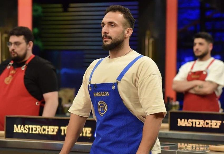 Barbaros bir hareketiyle hayalleri yıktı! MasterChef All Star'da eleme adayını seçerken kahkaha attı!